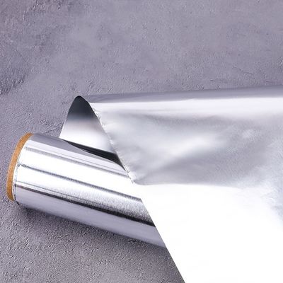 Gulungan Aluminium Foil 28mm Tahan Lembab untuk Pembungkus Katering Peralatan Makan Sekali Pakai yang Dapat Terurai Secara Hayati